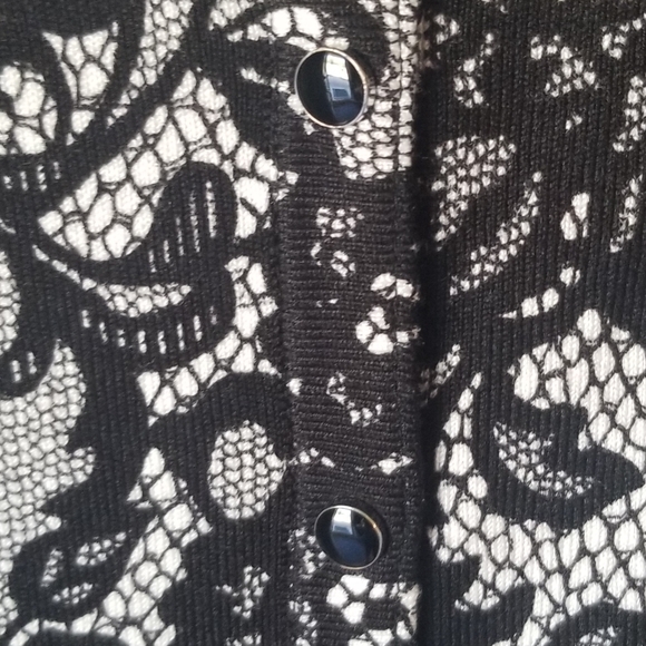 WHBM Floral Cardigan - Picture 4 of 5